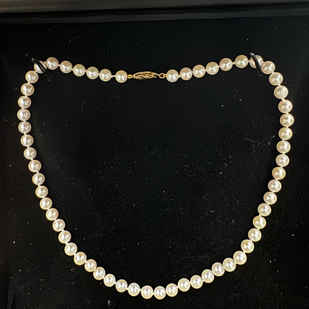 Macy’s Belle de Mer A+ Akoya Pearl Necklace 14k Gold